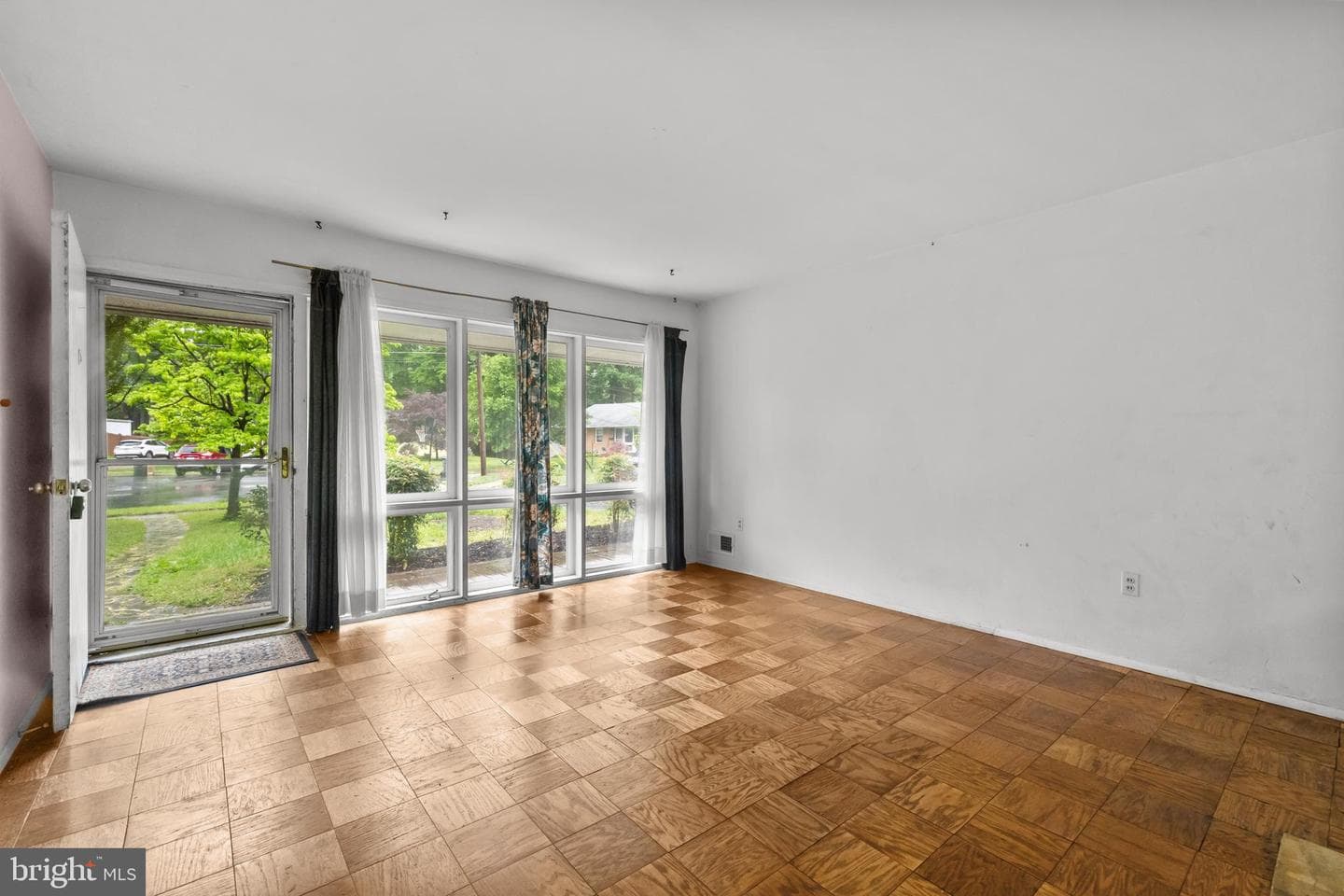 5533 Belfast Place photo 4