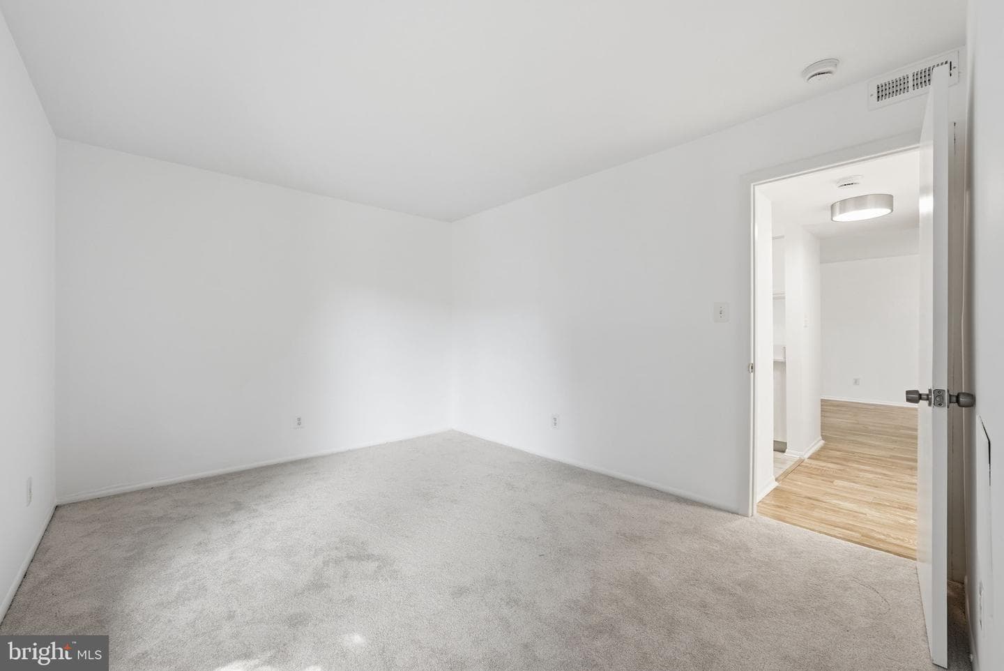 1703 Ascot Way #d photo 17