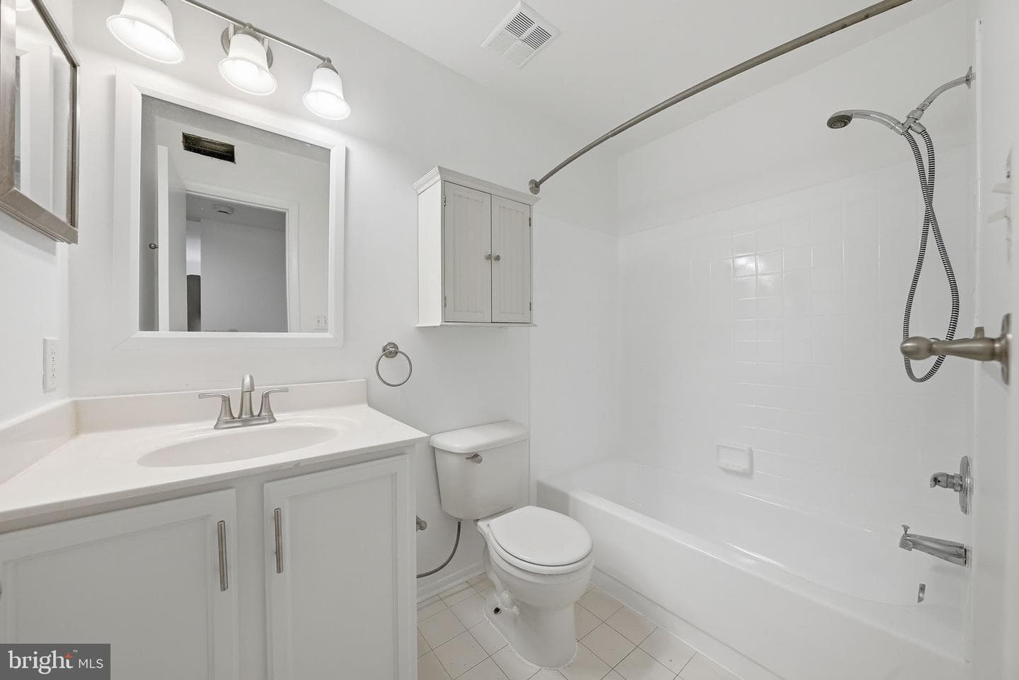 1703 Ascot Way #d photo 19