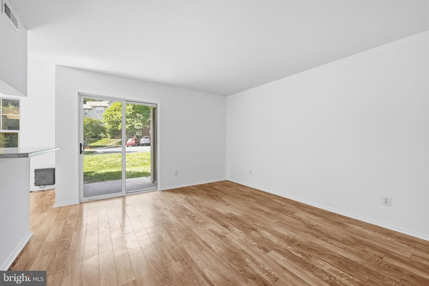 1703 Ascot Way #d photo 4