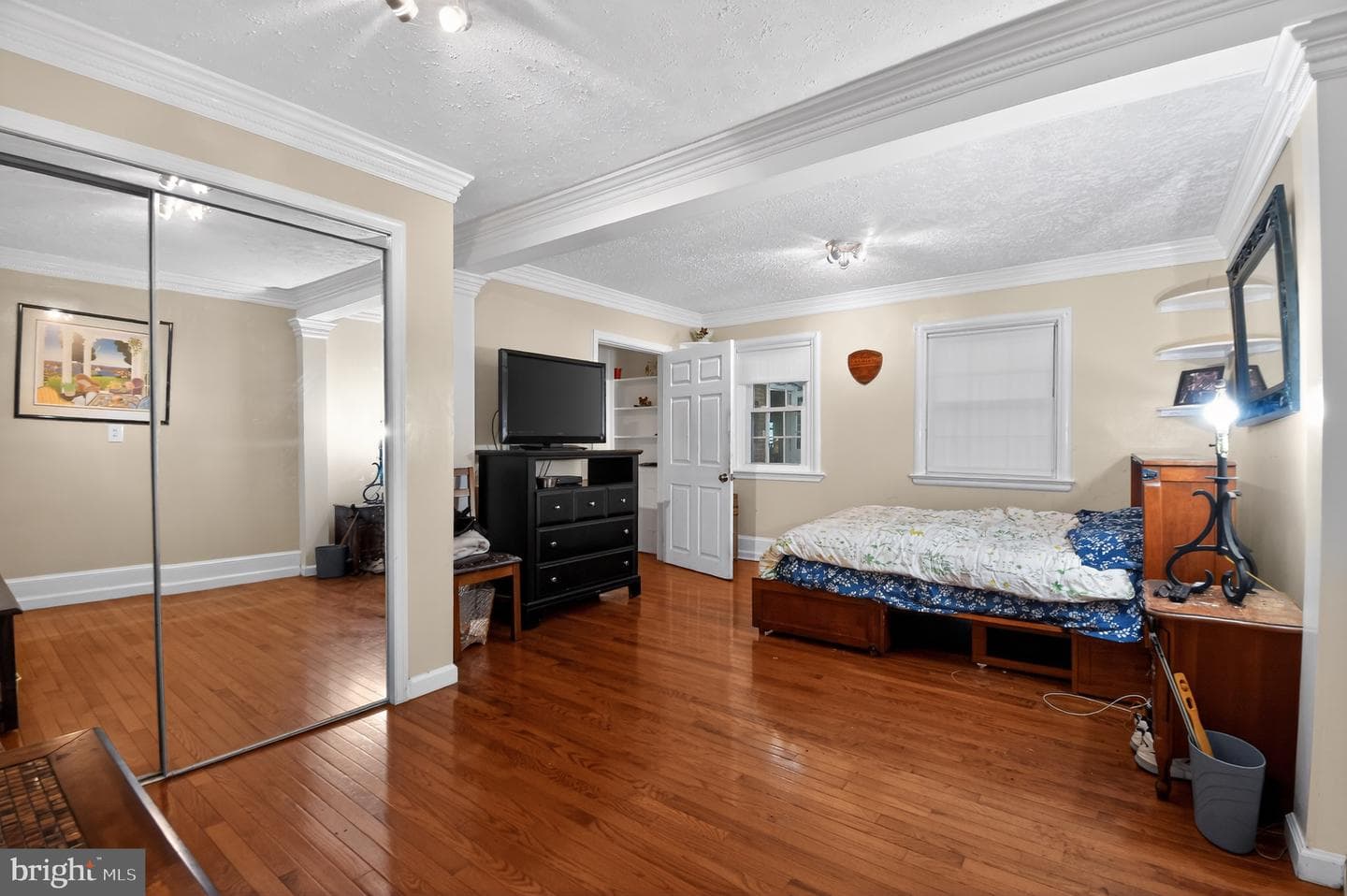 5013 Lincoln Avenue photo 19