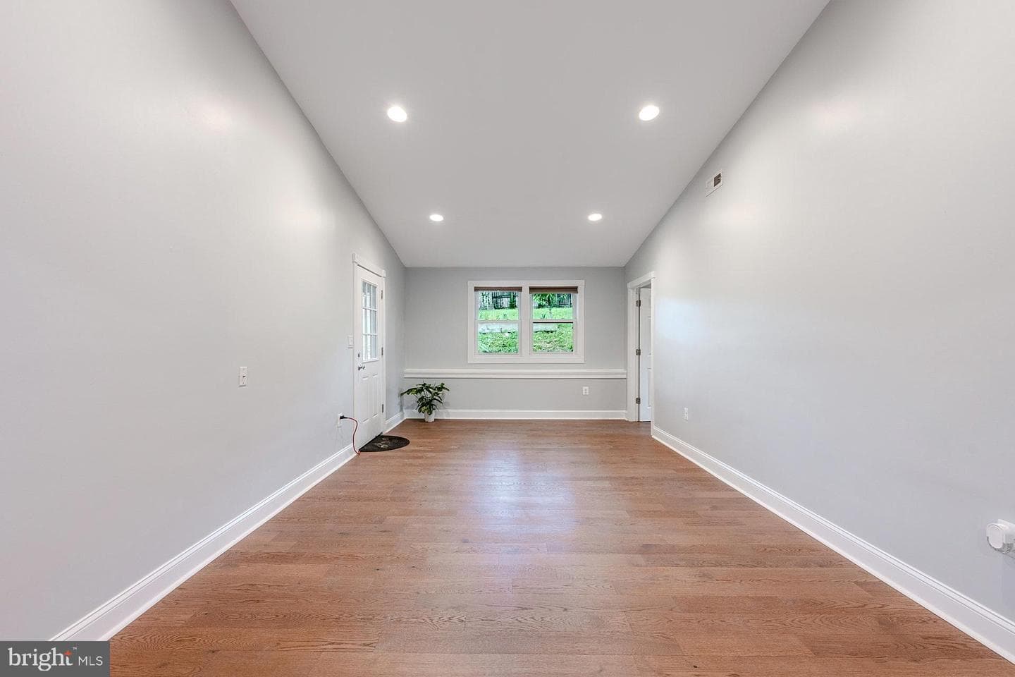 5807 Accomac Street photo 25