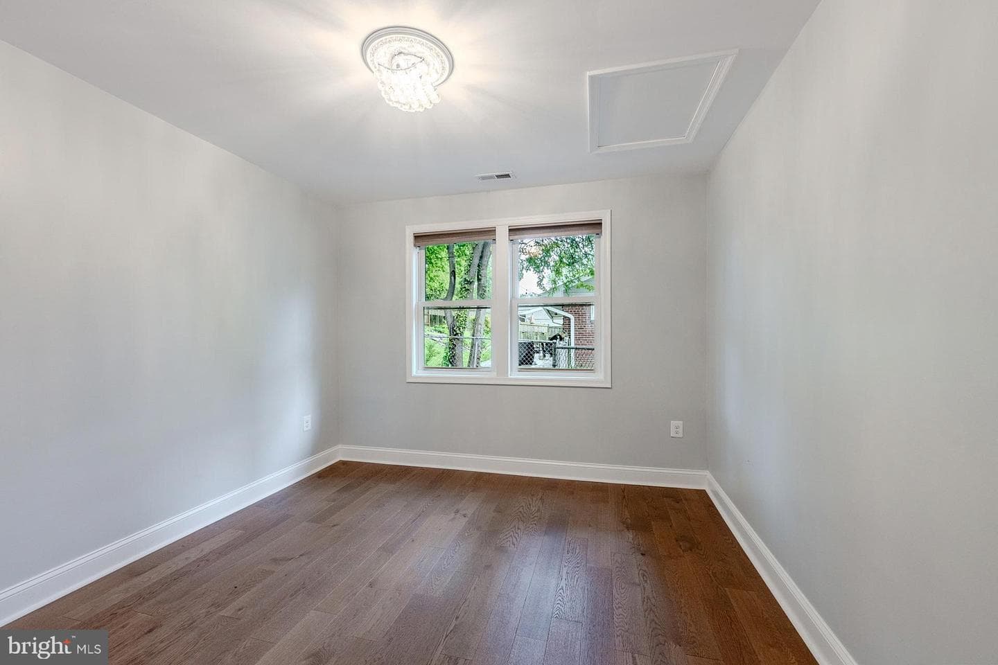 5807 Accomac Street photo 28