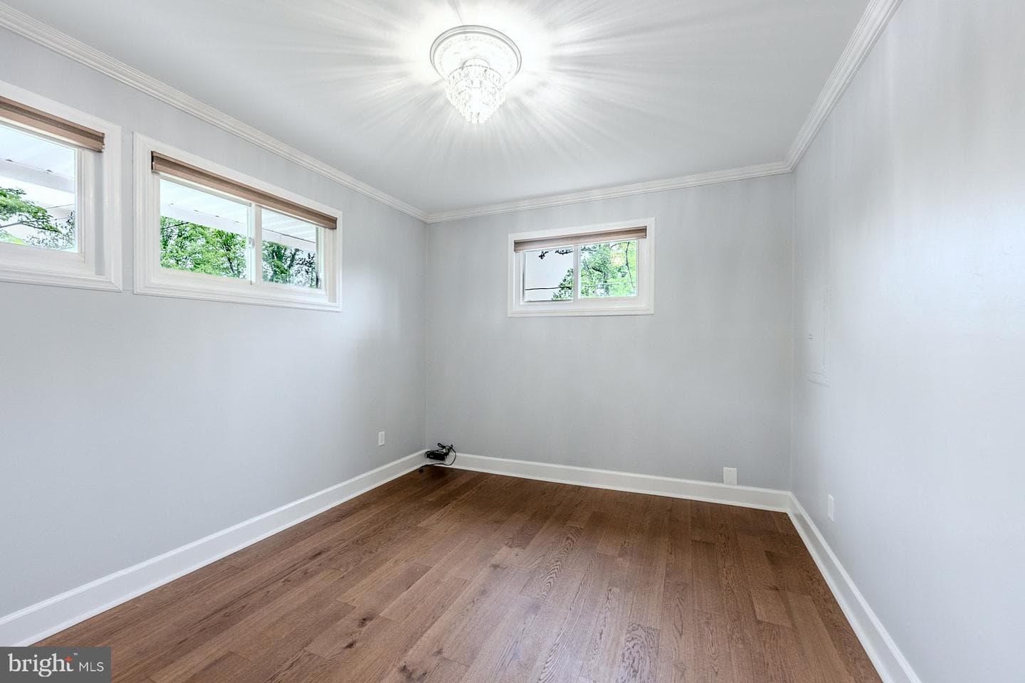 5807 Accomac Street photo 36