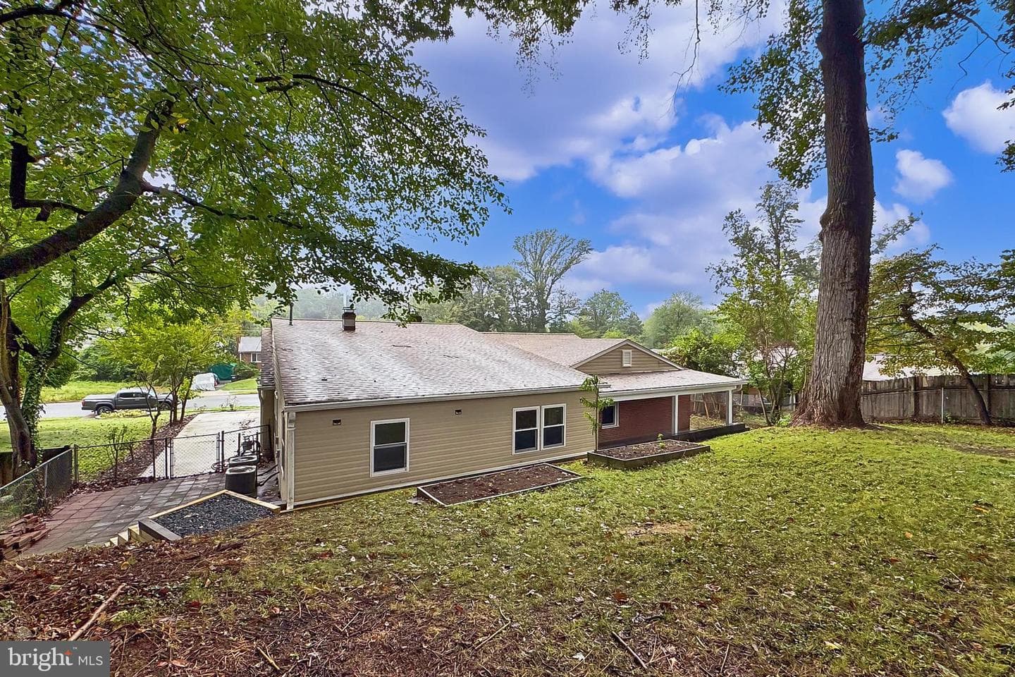 5807 Accomac Street photo 43