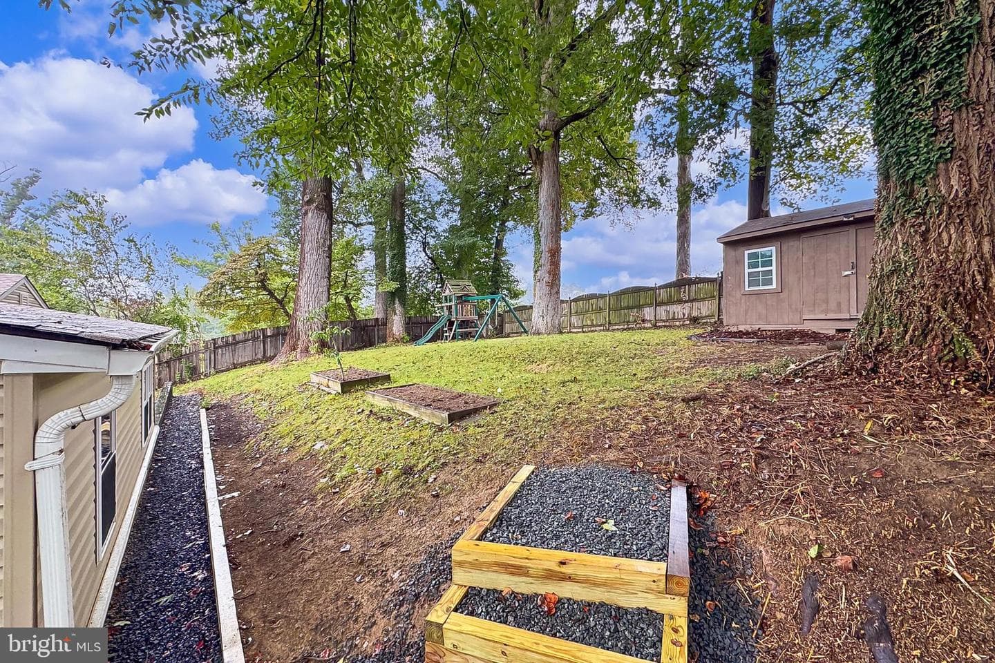 5807 Accomac Street photo 46