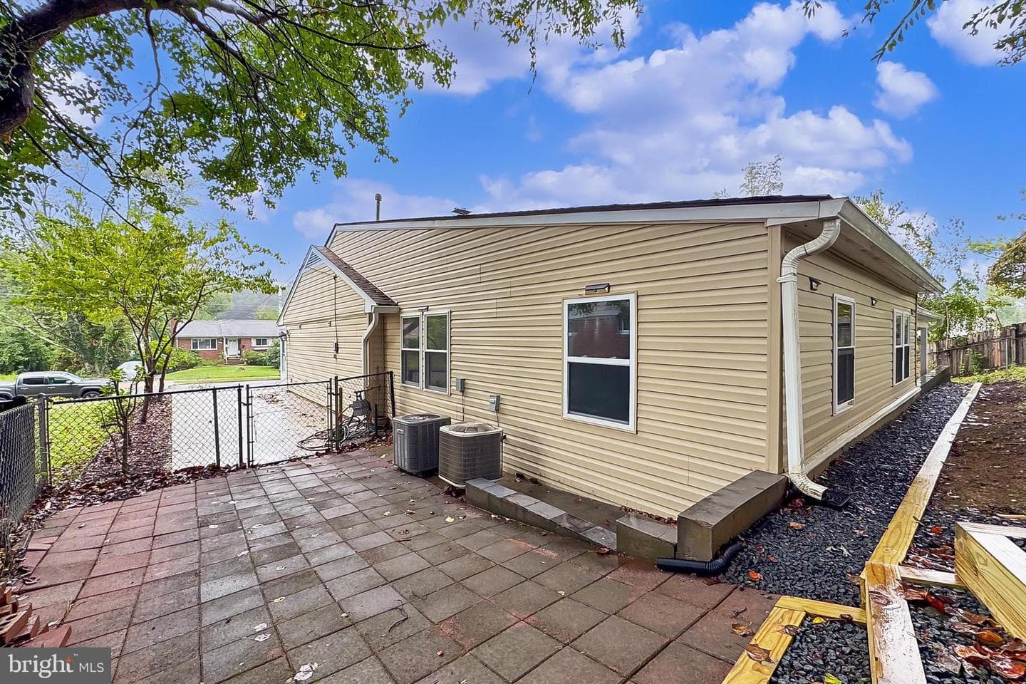 5807 Accomac Street photo 48