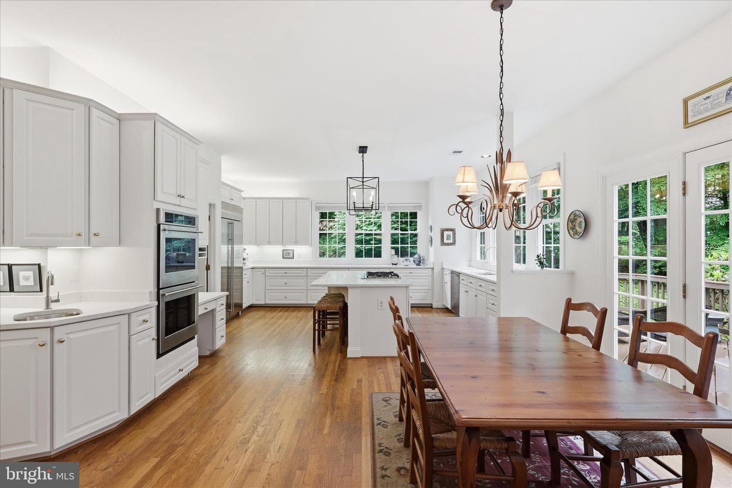 10693 Alliwells Court photo 12