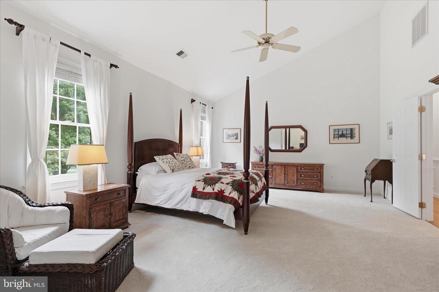 10693 Alliwells Court photo 32