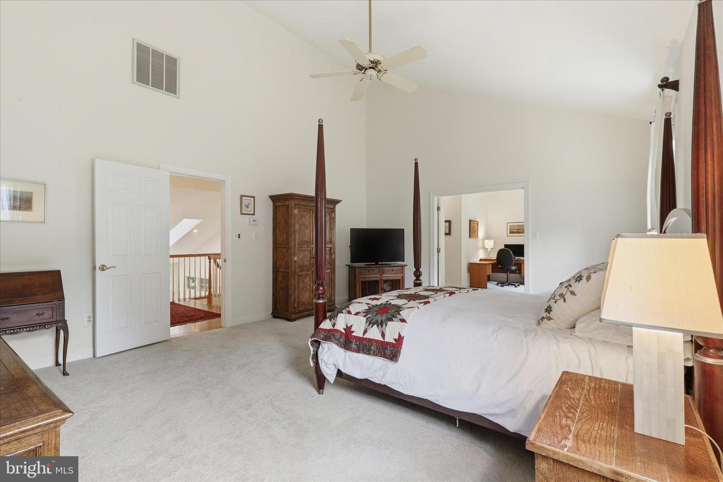 10693 Alliwells Court photo 33