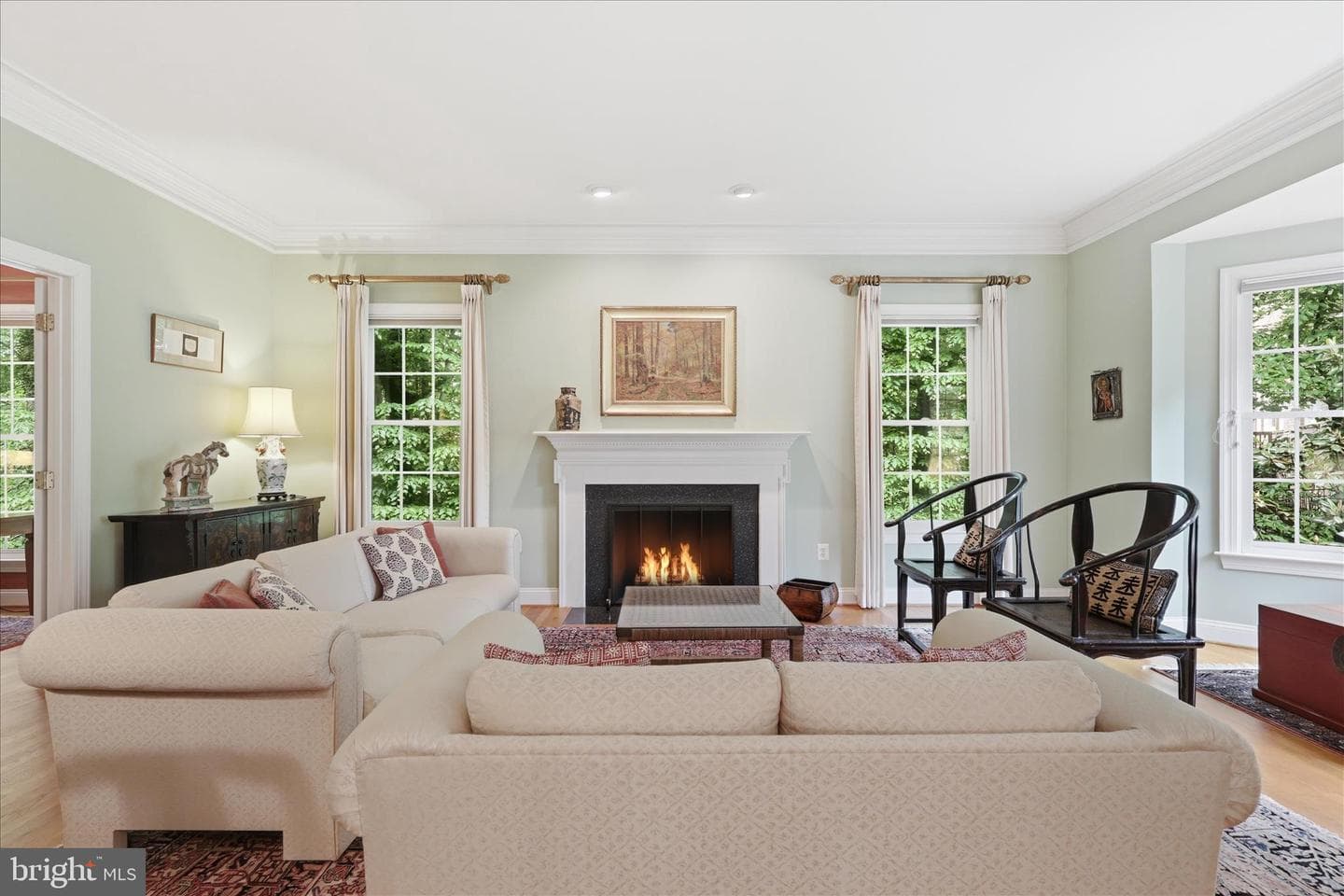 10693 Alliwells Court photo 4