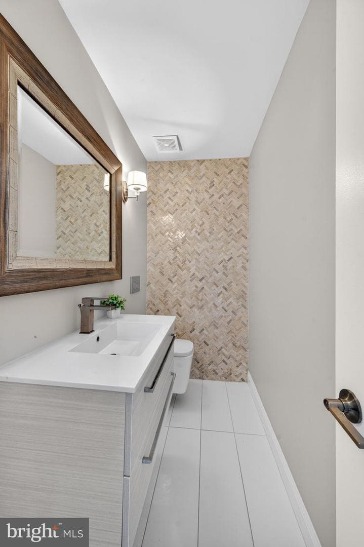 4202 Minstrell Lane photo 37