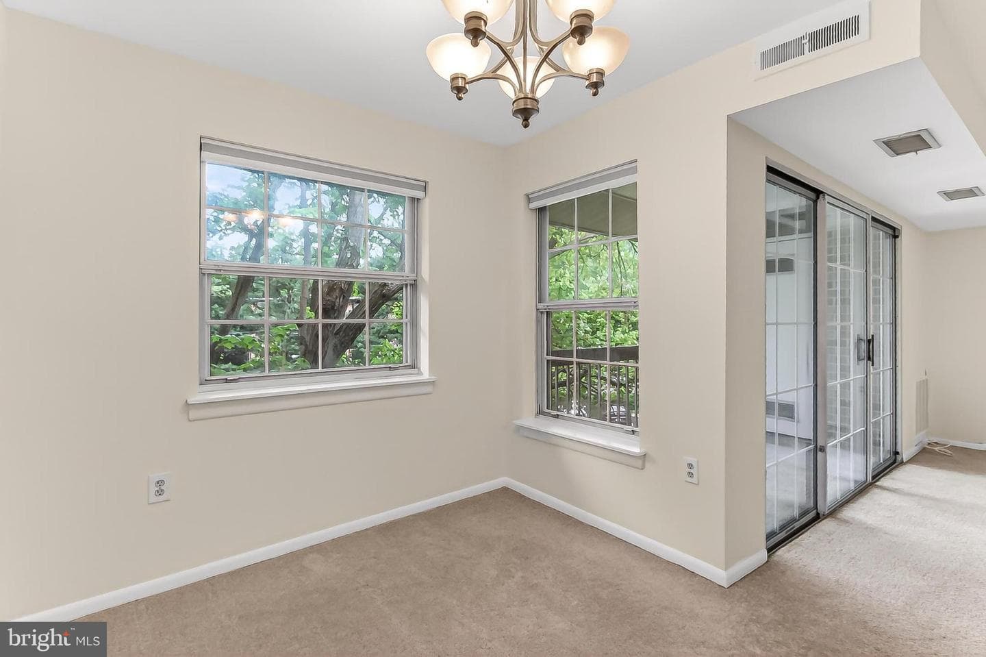 1948 Kennedy Drive #203 photo 15
