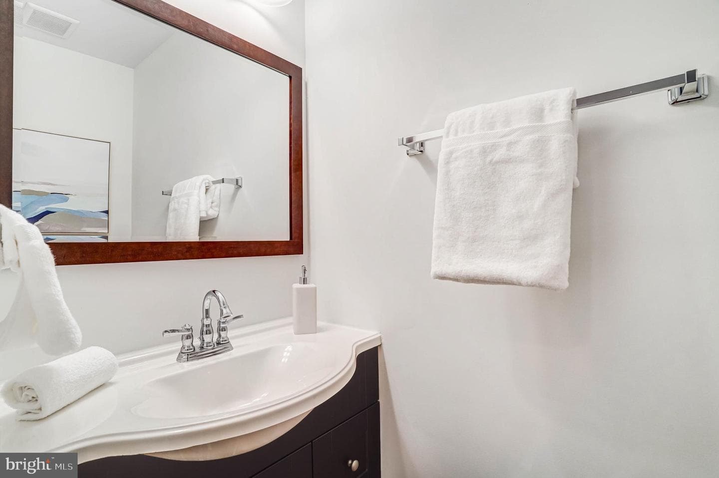 4467 Holly Avenue photo 21