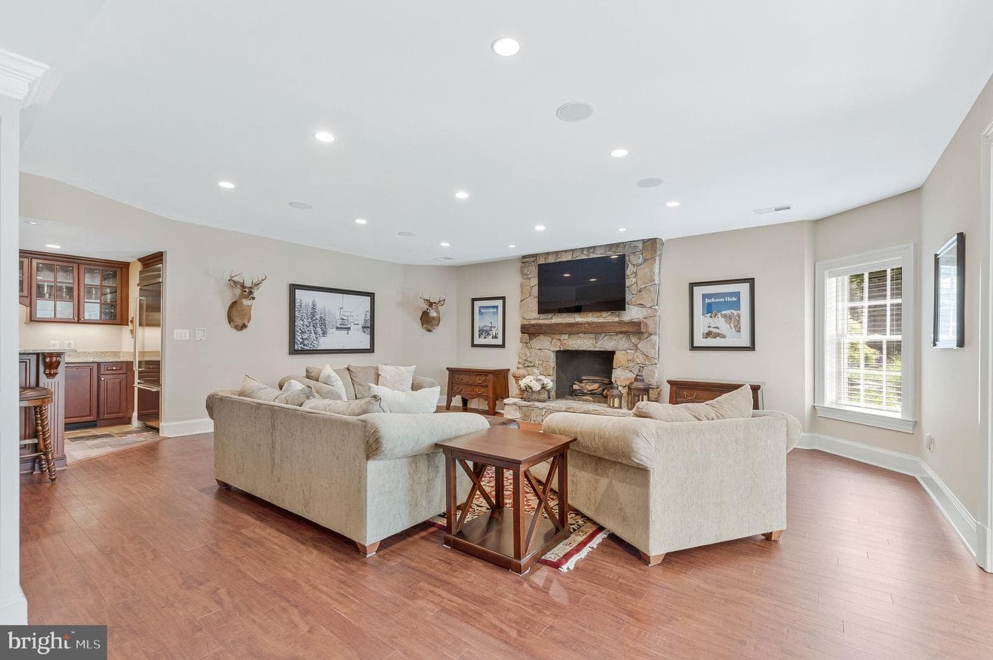 6807 Wemberly Way photo 52