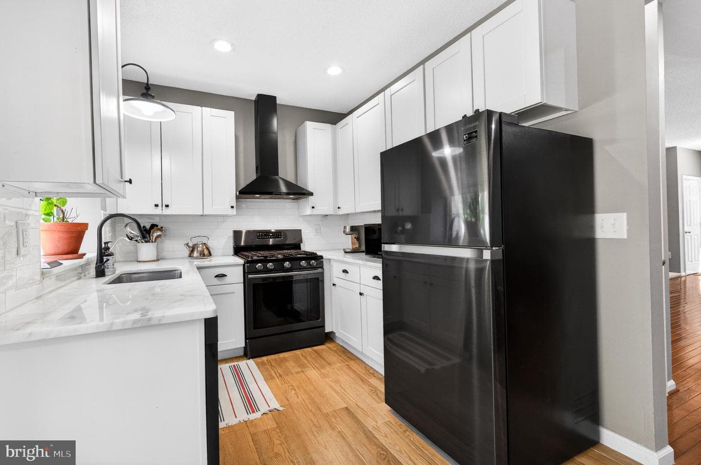 12136 Wedgeway Court photo 5