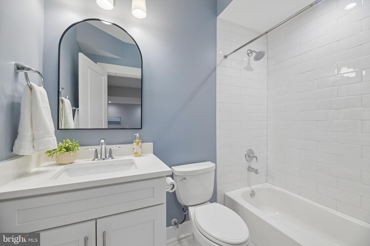 2336 N Oak Street photo 125