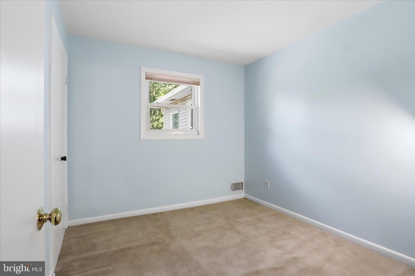 6718 Ruskin Street photo 26