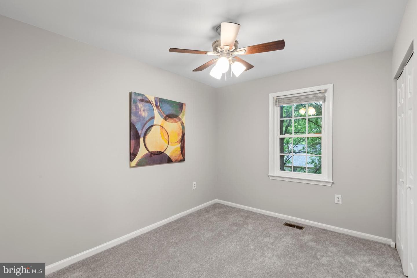 5661 Chelmsford Court photo 38