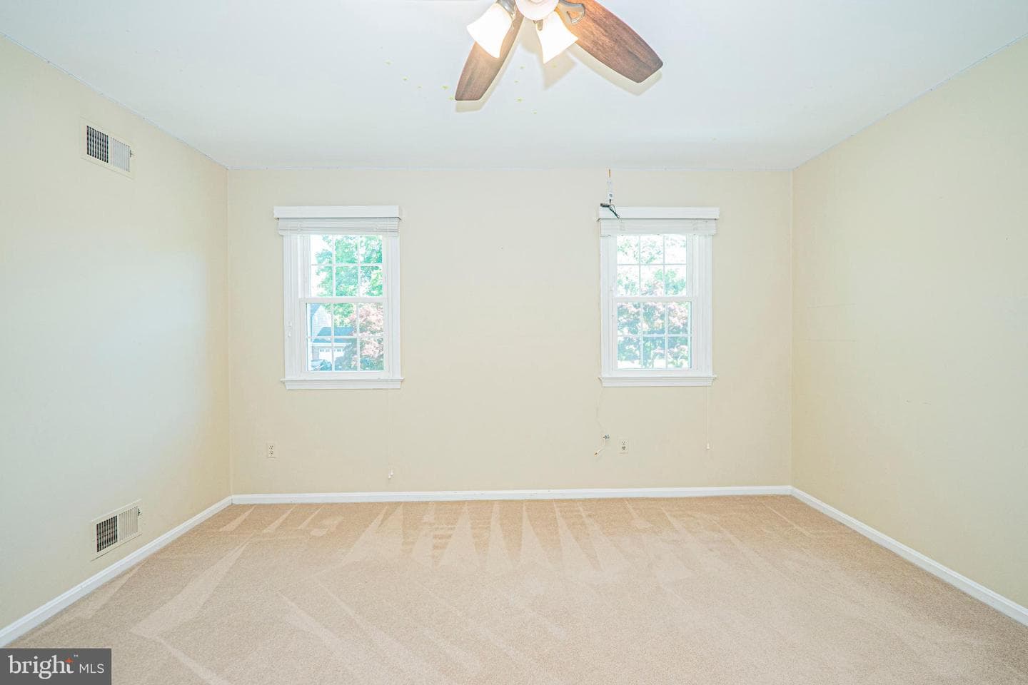 3901 Locust Lane photo 32