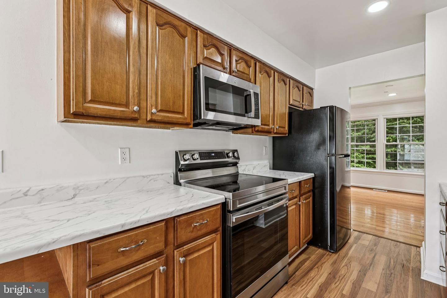 6312 Teakwood Court photo 10