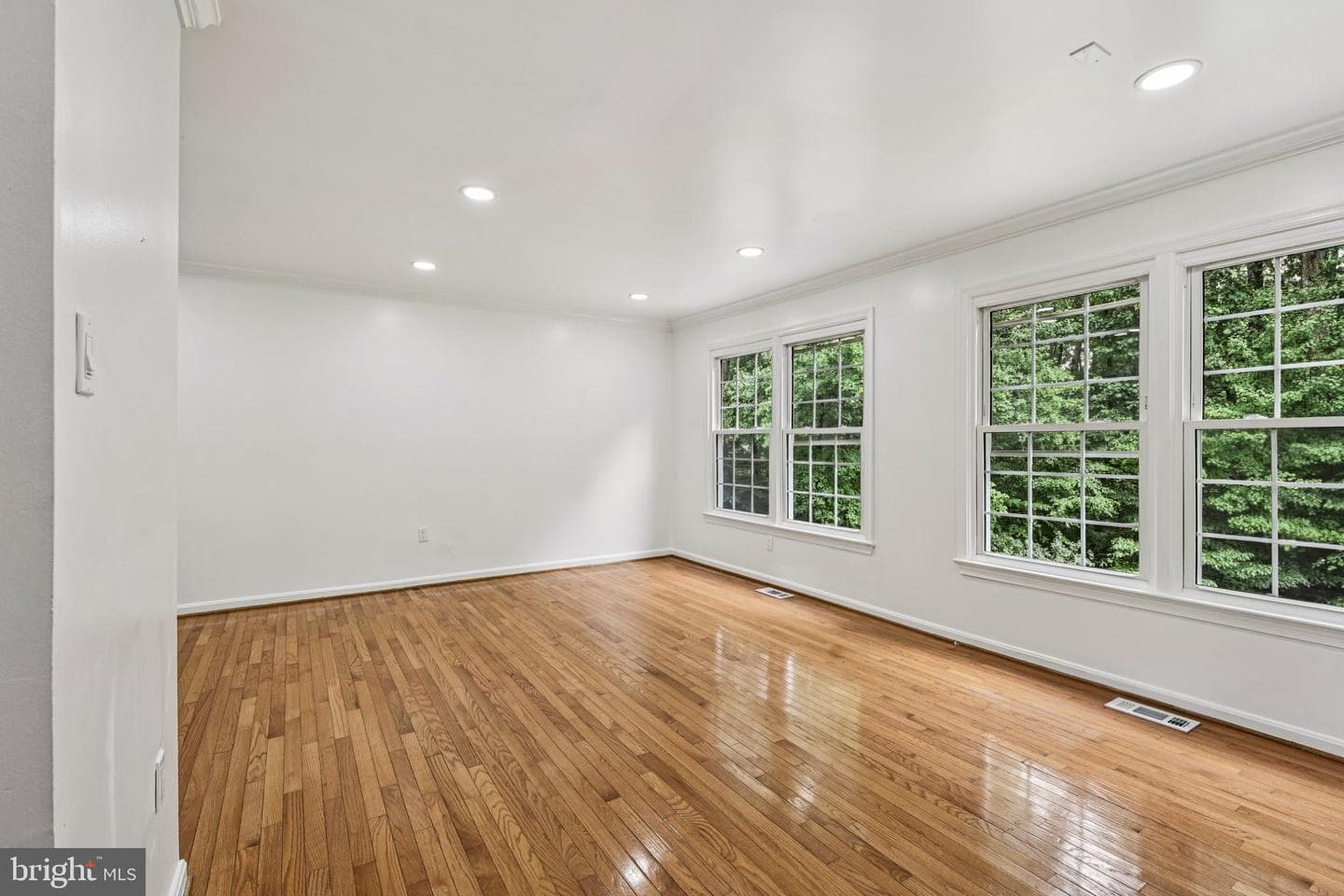 6312 Teakwood Court photo 5