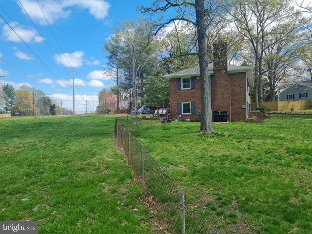 7312 Gene Street, Alexandria