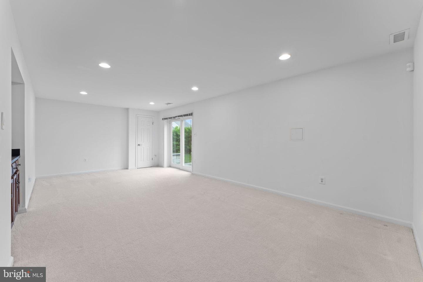 8952 Kenilworth Drive photo 48