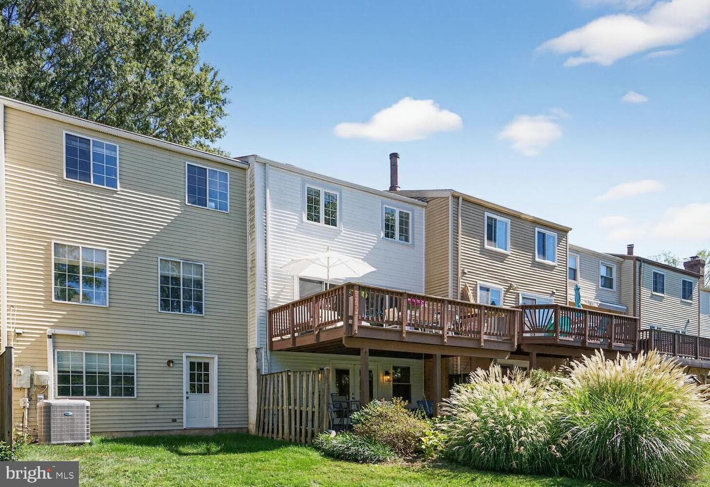 2922 Bridgehampton Court photo 29