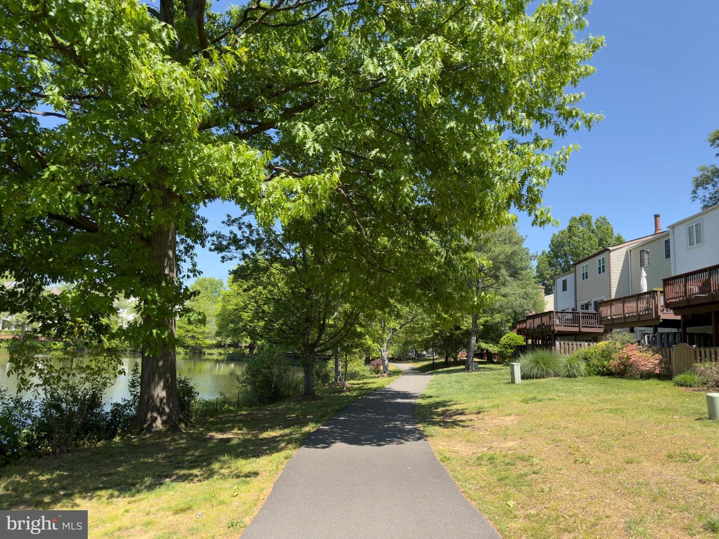 2922 Bridgehampton Court photo 31