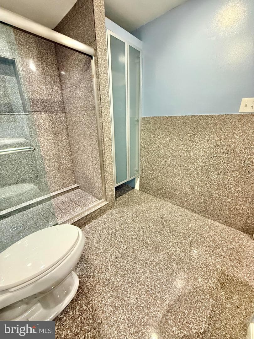 6160 Lucas Pond Court photo 88