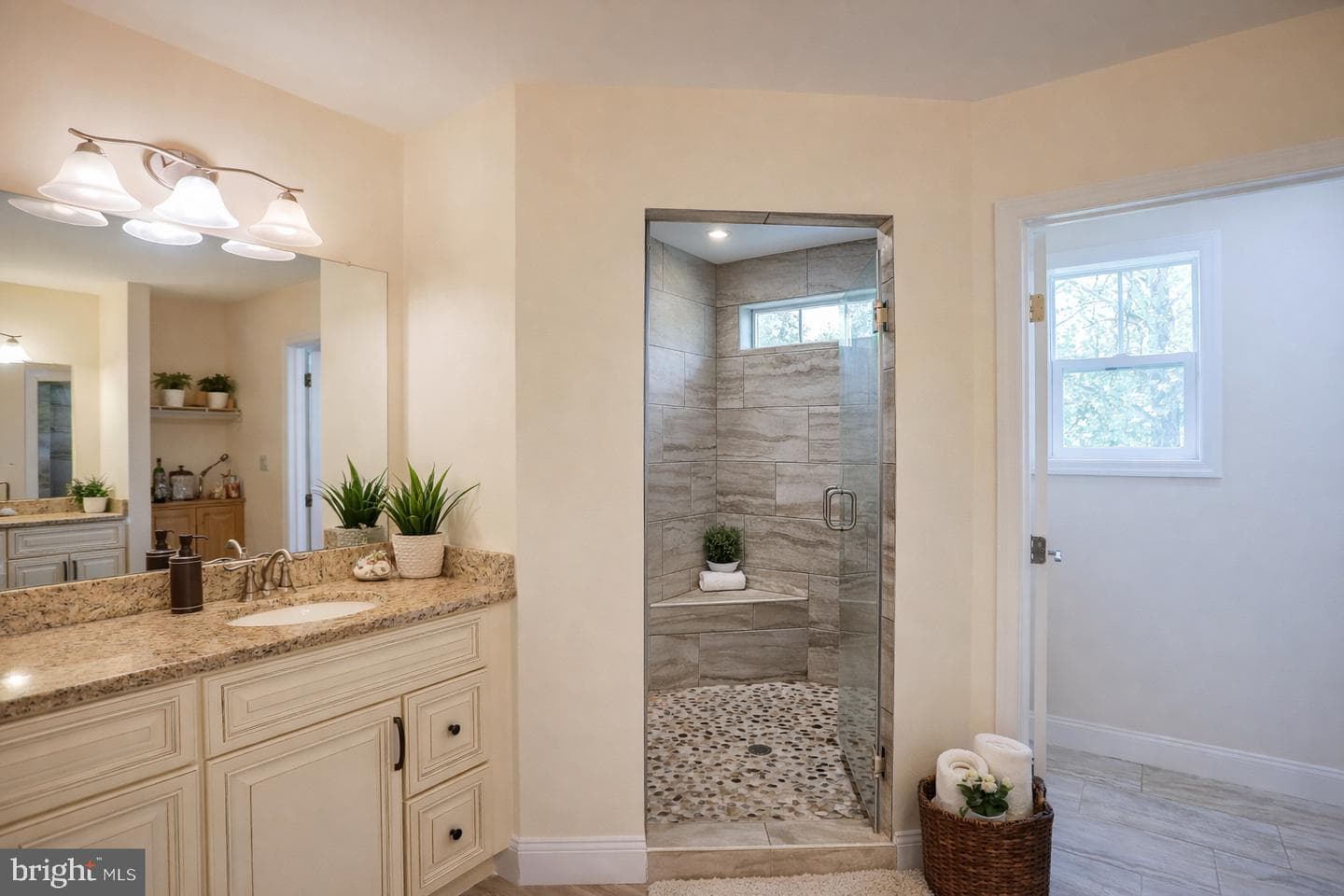 7313 Byrneley Ln photo 17
