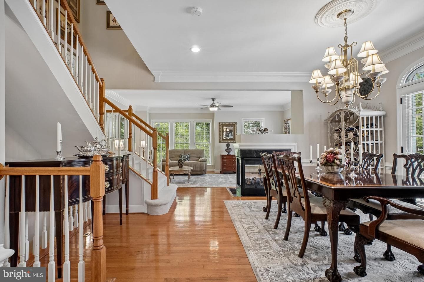 5989 Grand Pavilion Way photo 3