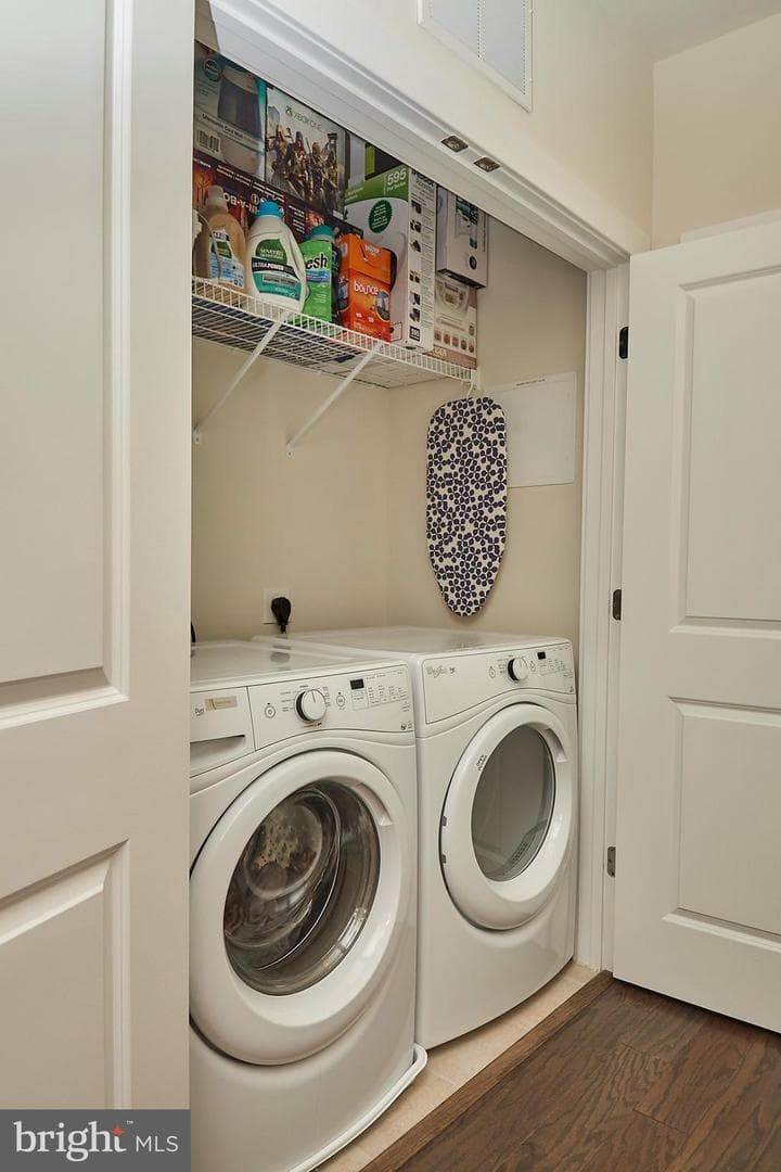 2905 Bleeker Street #4-406 photo 30