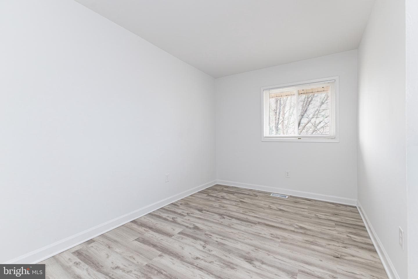 1183 Autumnhaze Court photo 15