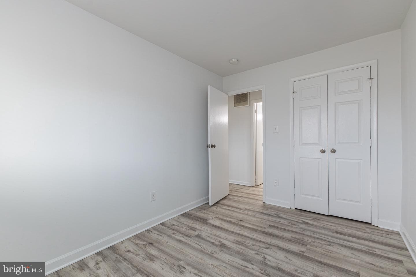 1183 Autumnhaze Court photo 16