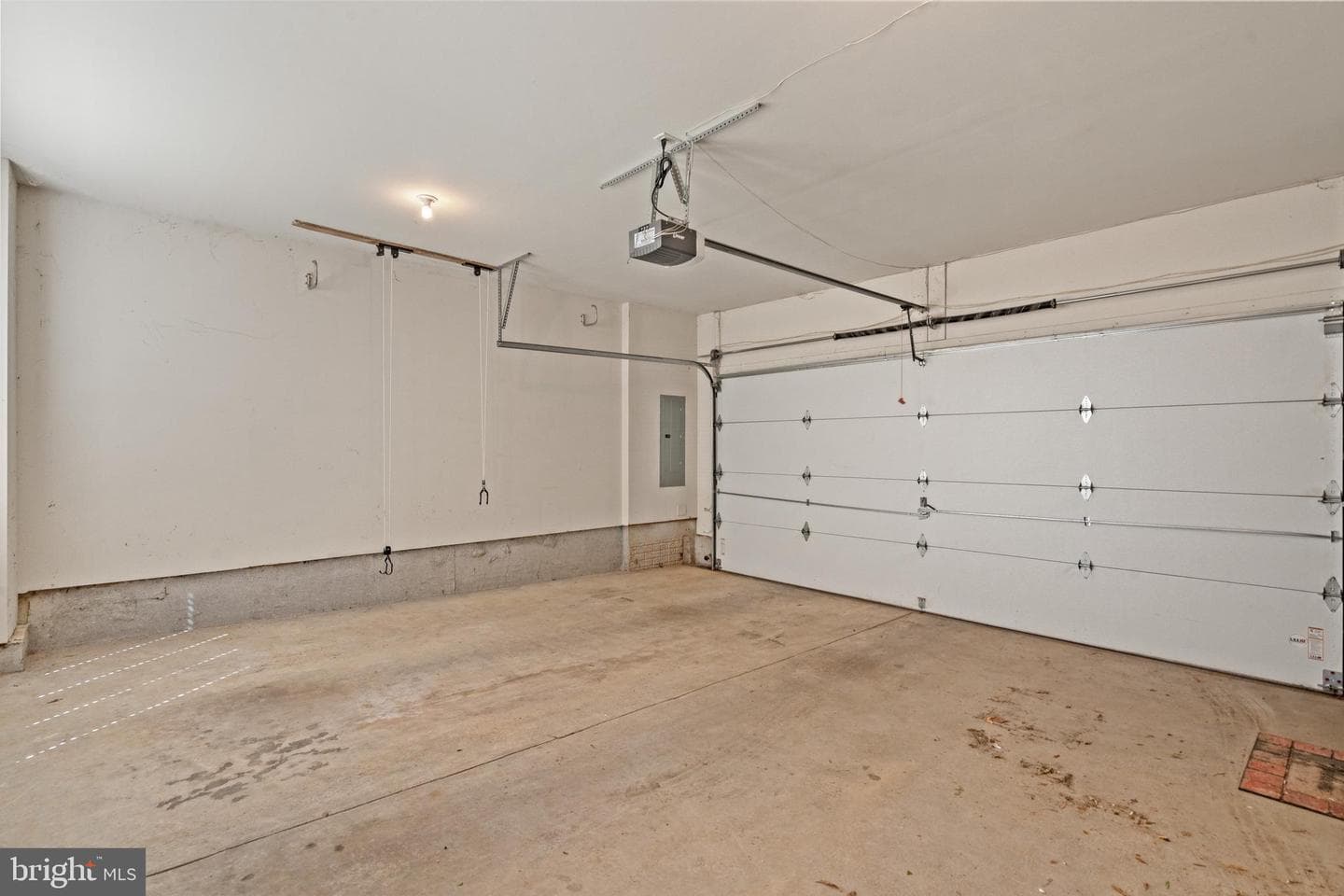 3012 District Avenue photo 36