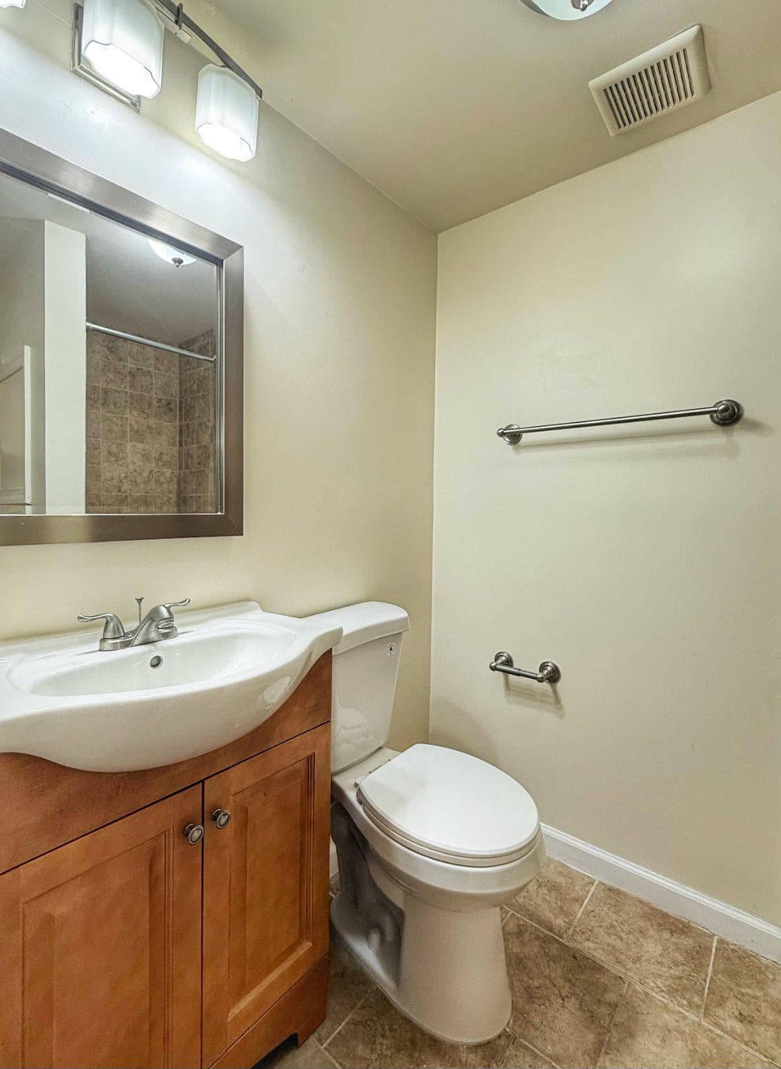 100 James Drive SW photo 23