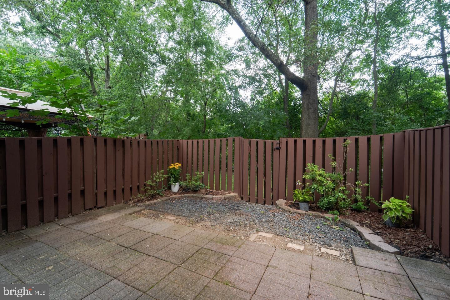 2221 Southgate Square photo 30