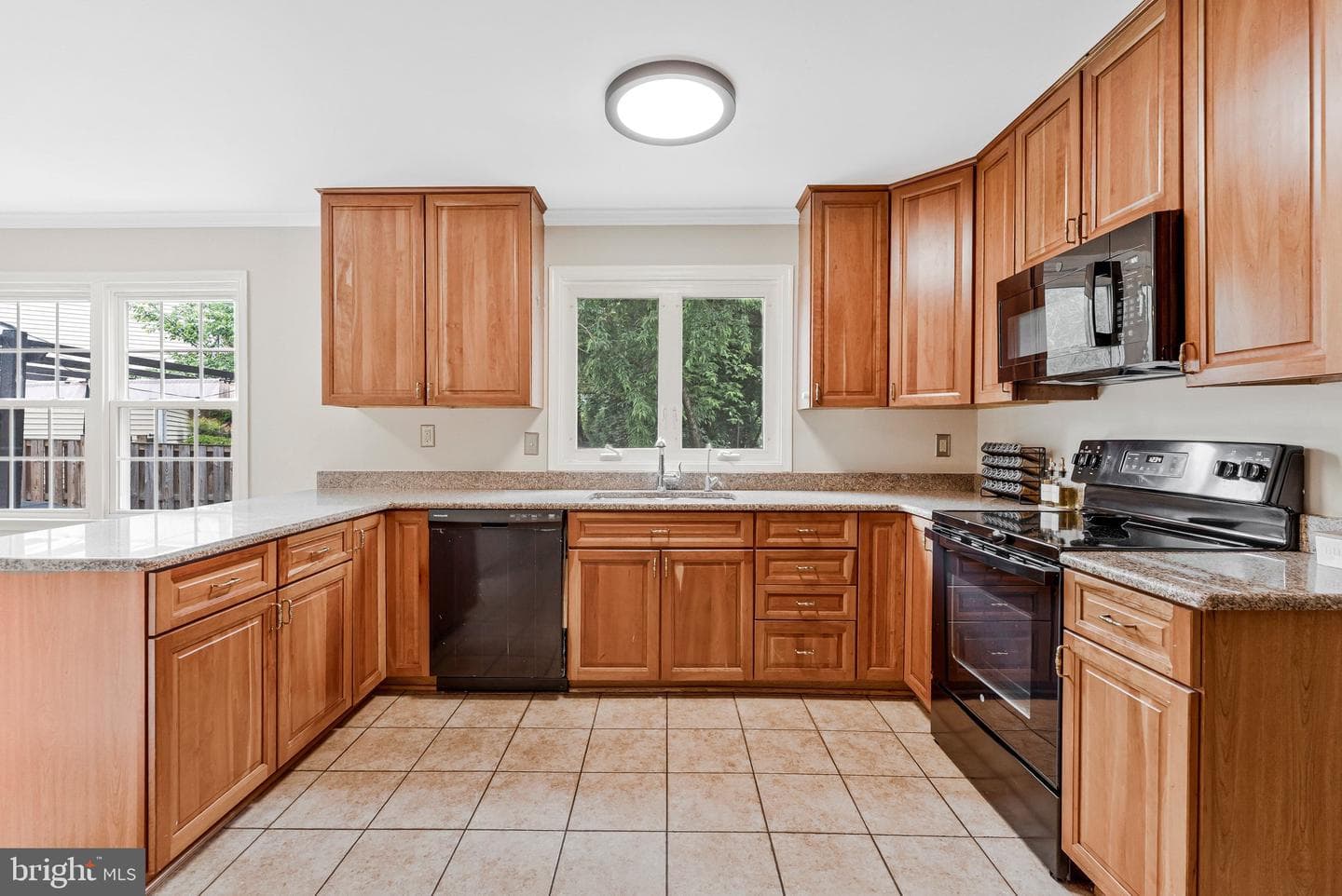 1603 Hiddenbrook Drive photo 4