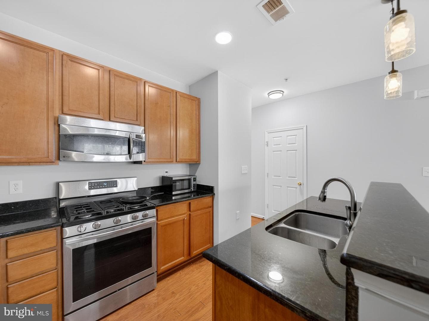 6055 B Wicker Ln # 127 photo 13