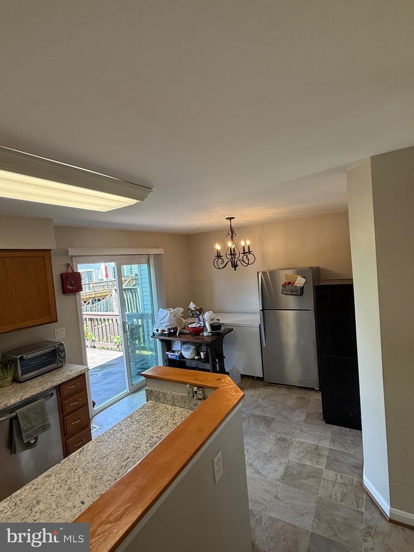 6742 Rockledge Place photo 8