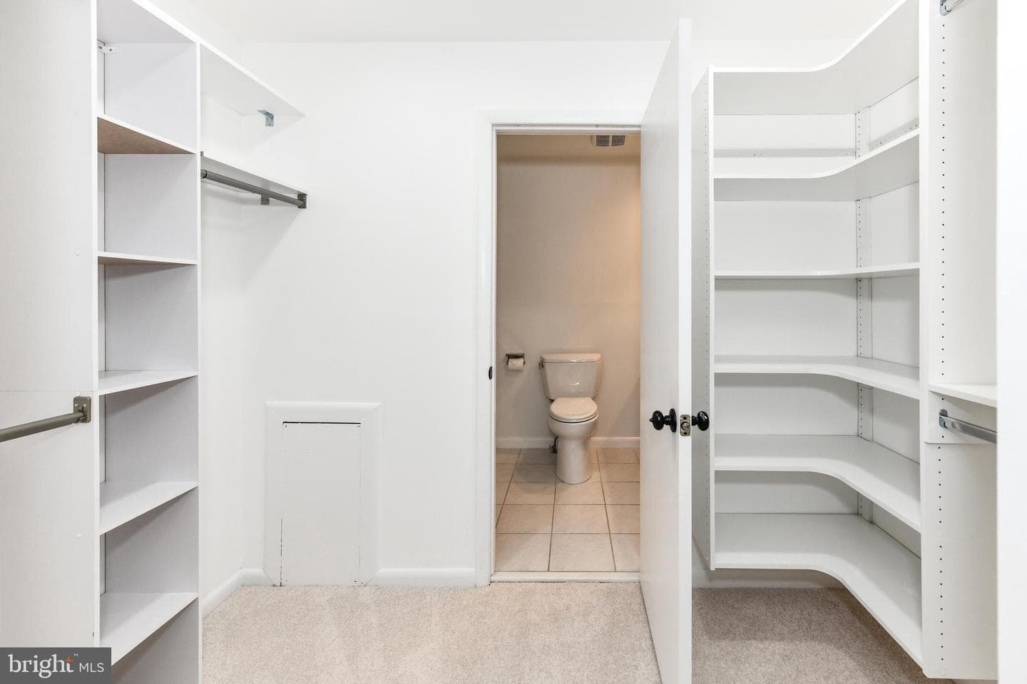 11701 Newbridge Court photo 29