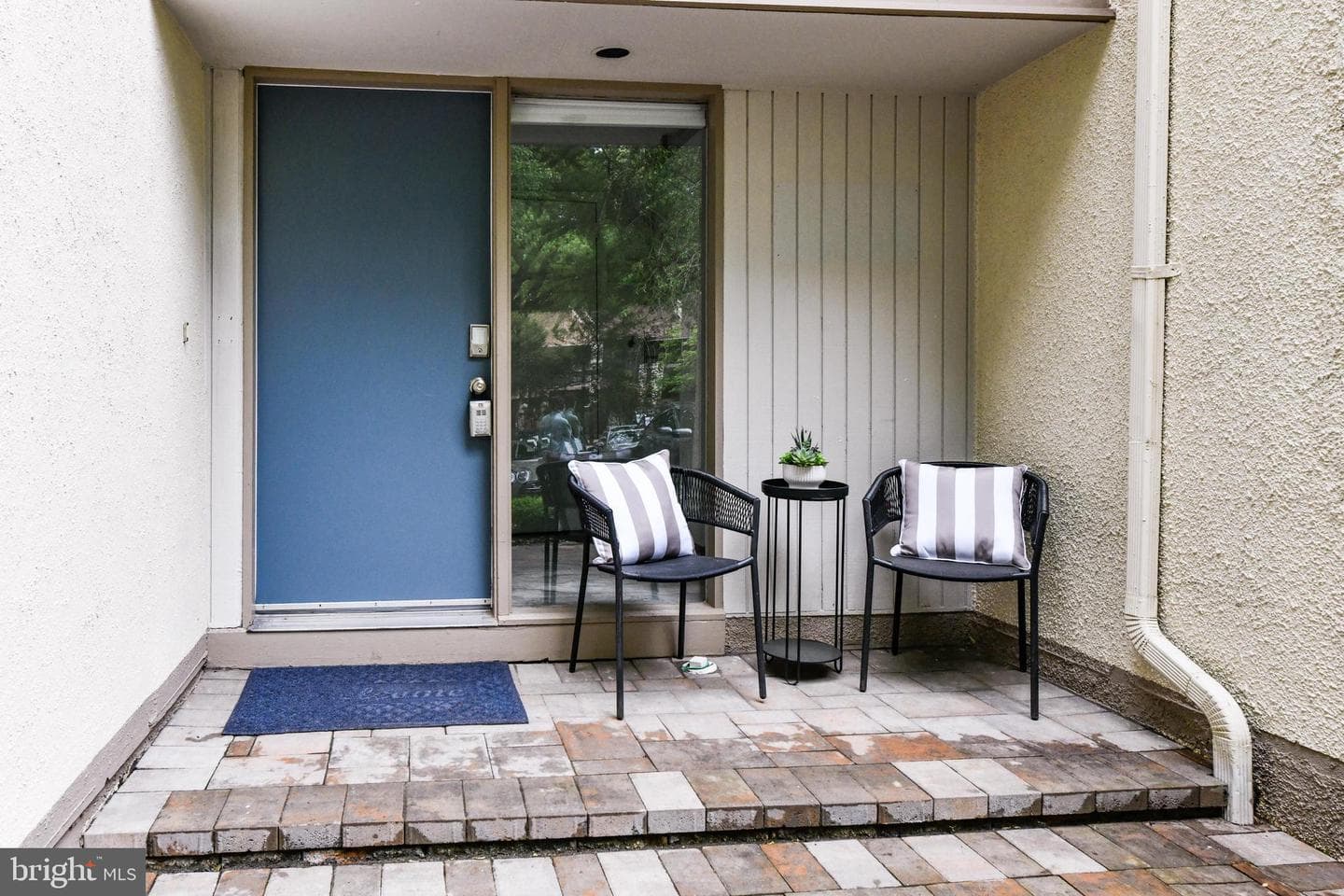 11701 Newbridge Court photo 3