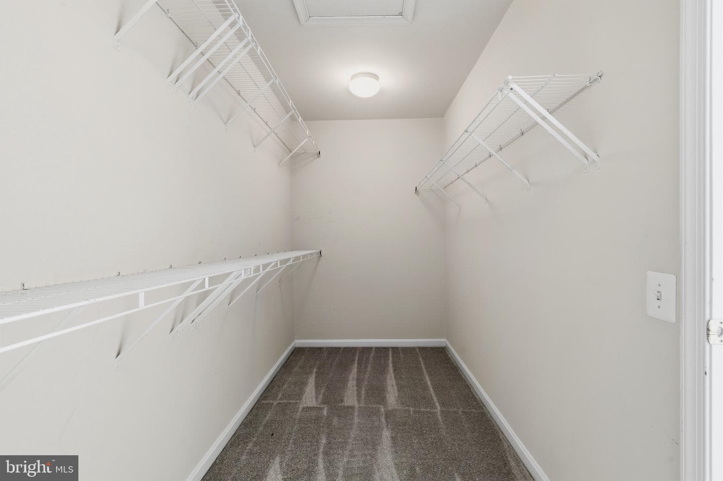 5066 Village Fountain Place photo 25