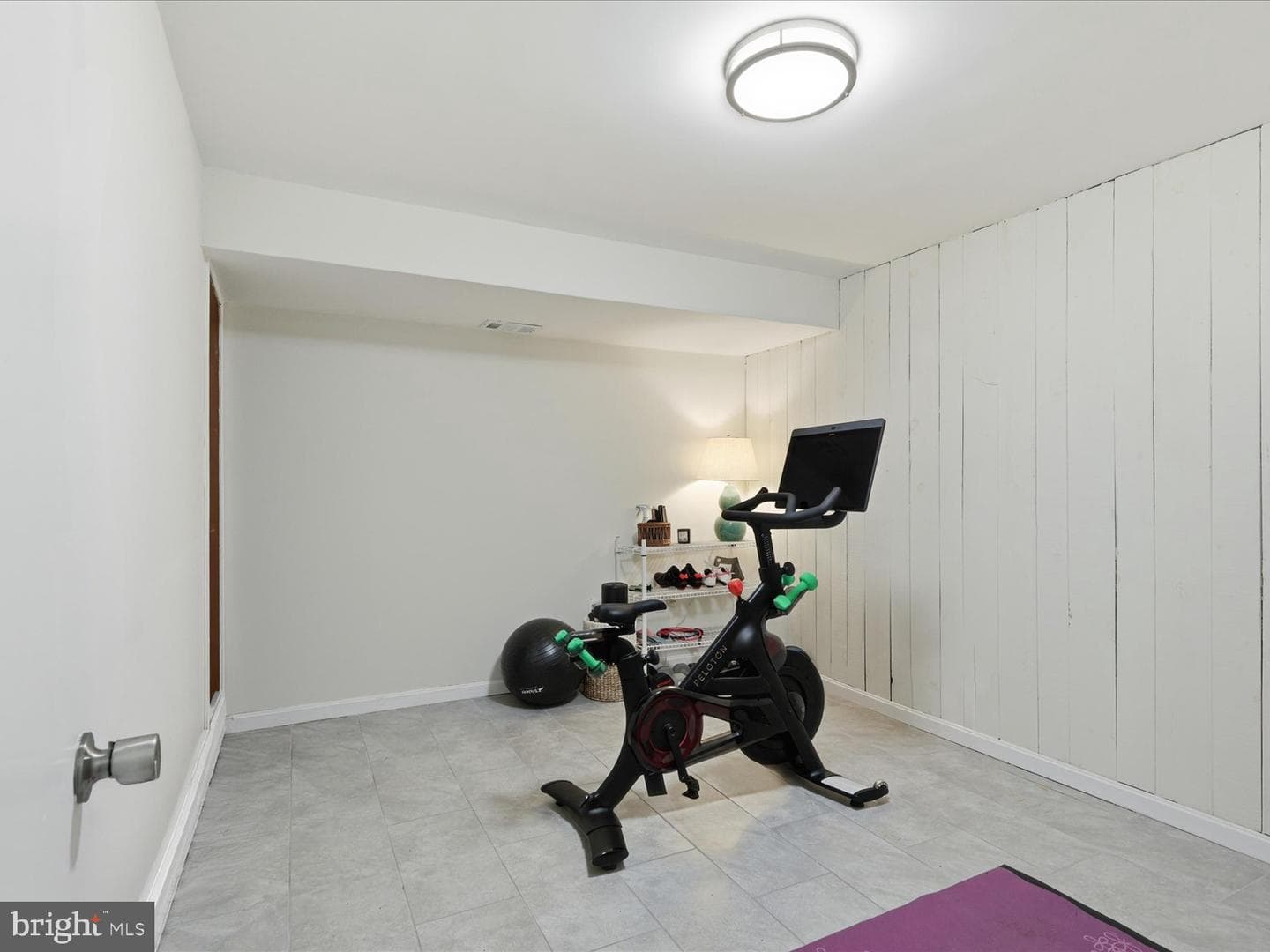 1537 Sadlers Wells Drive photo 38