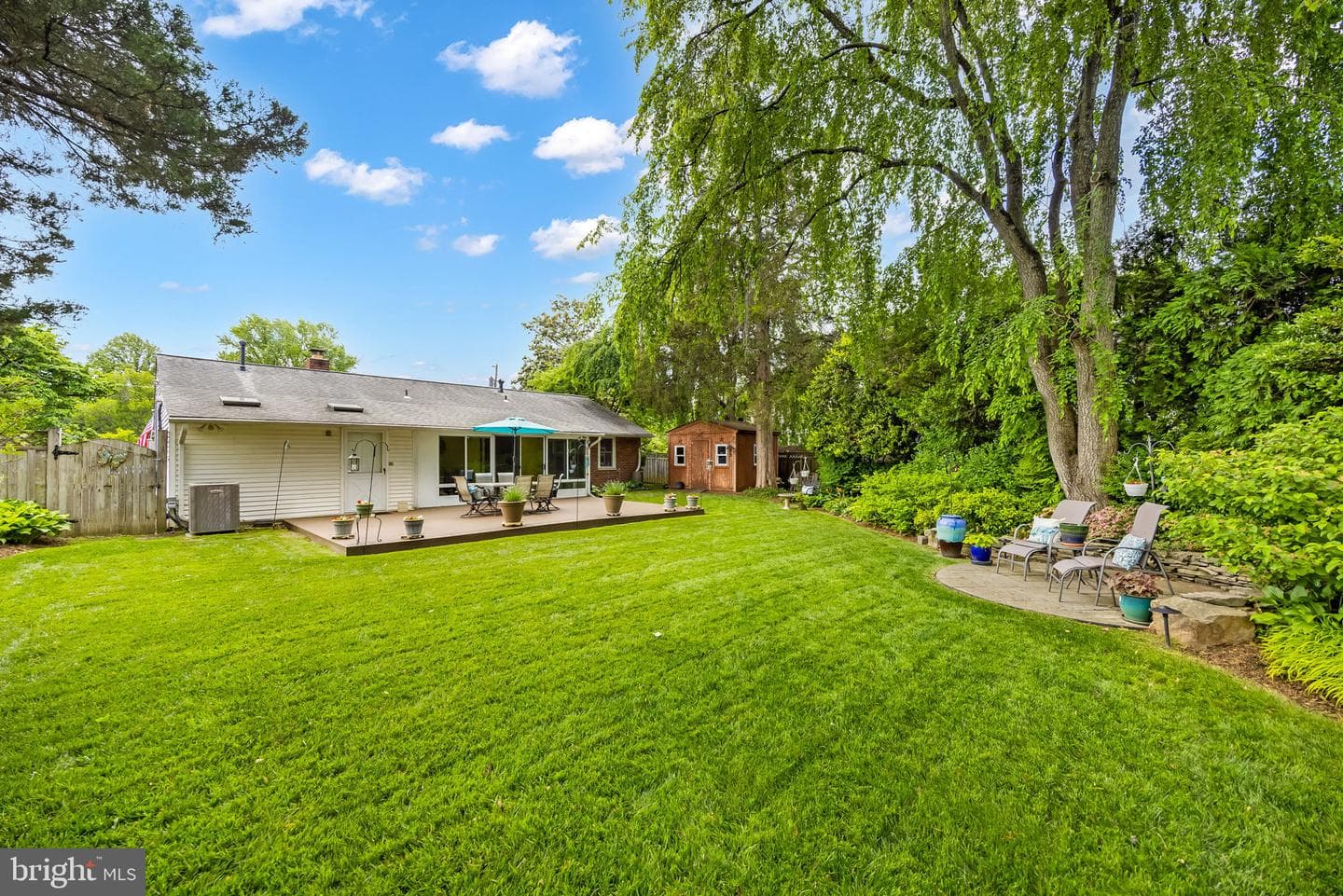 7714 Weber Street photo 37