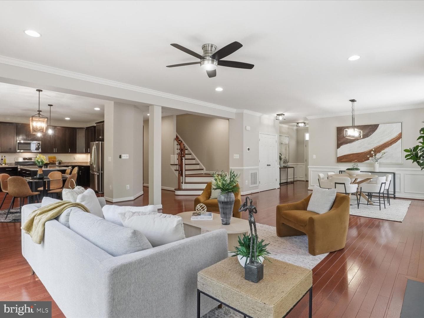 6472 Second Street photo 11