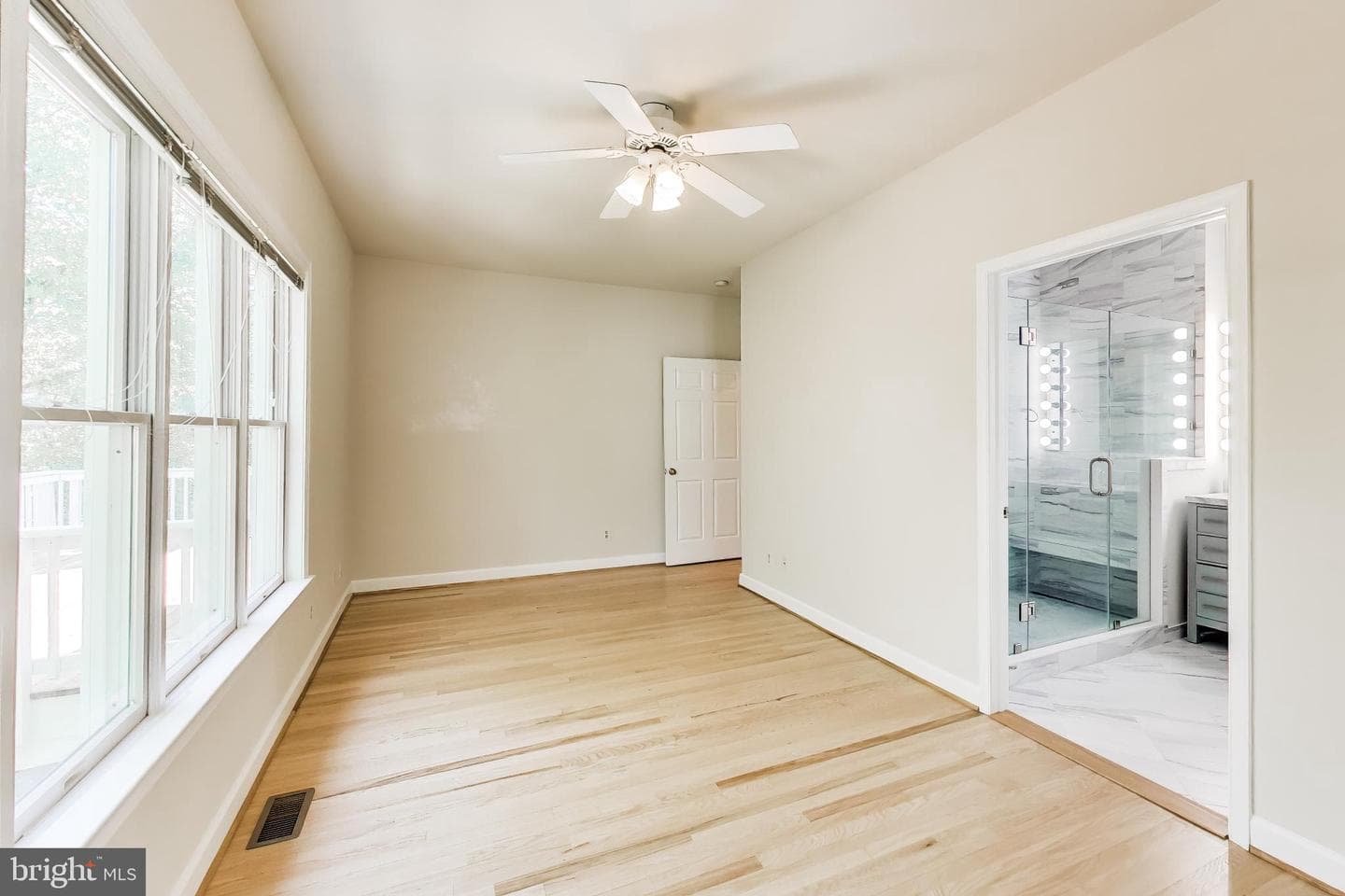 6454 Woodridge Road photo 14