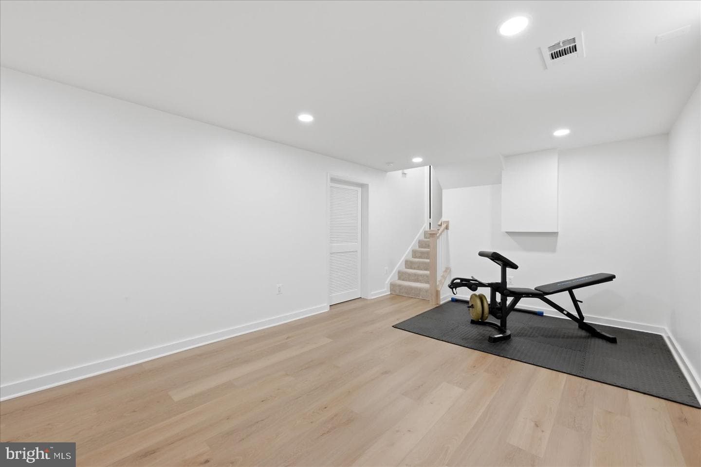 8112 Revatom Court photo 22